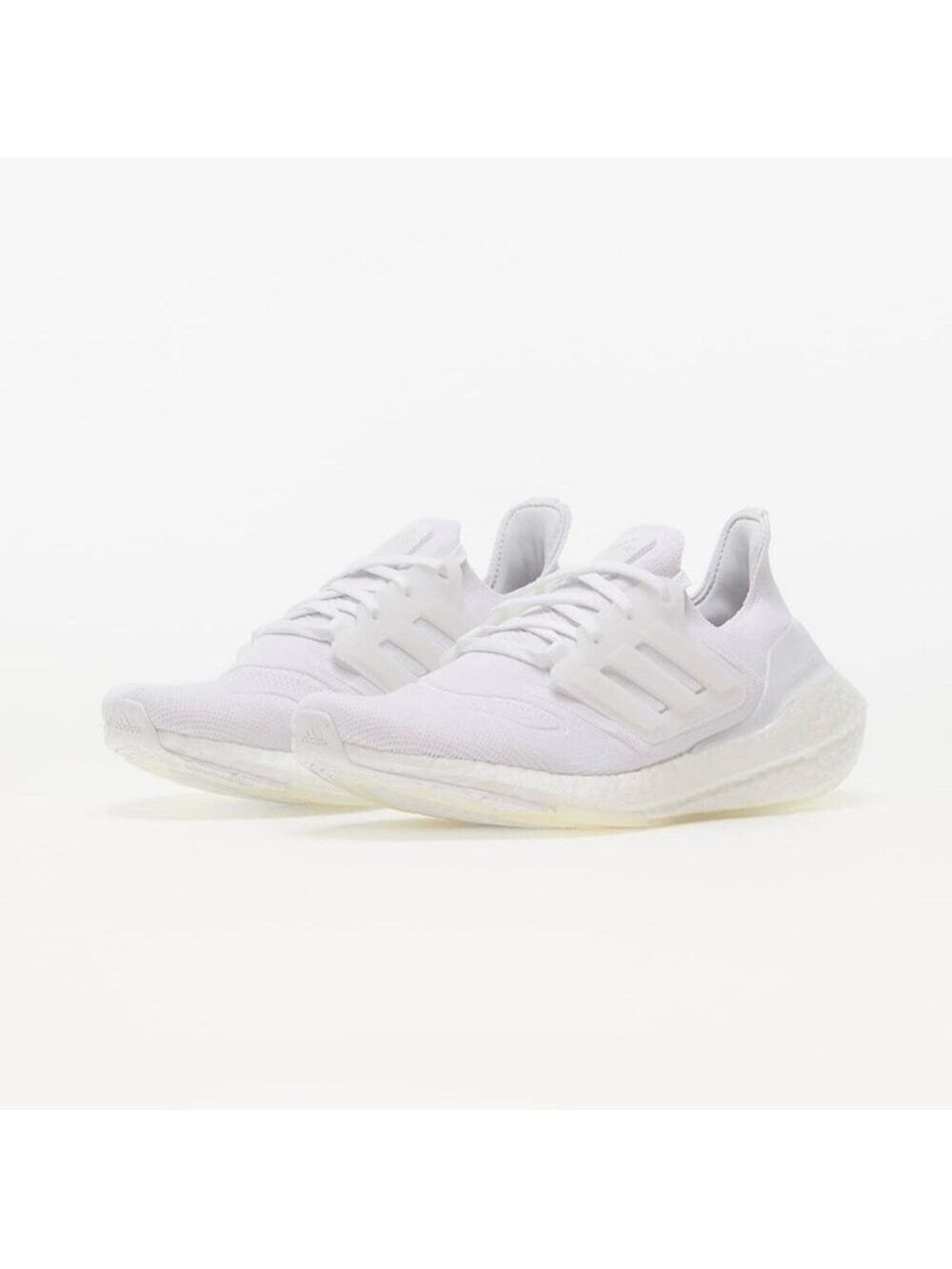 Adidas Women’s Ultraboost 22 Lightweight Knit Running Shoes NWT
